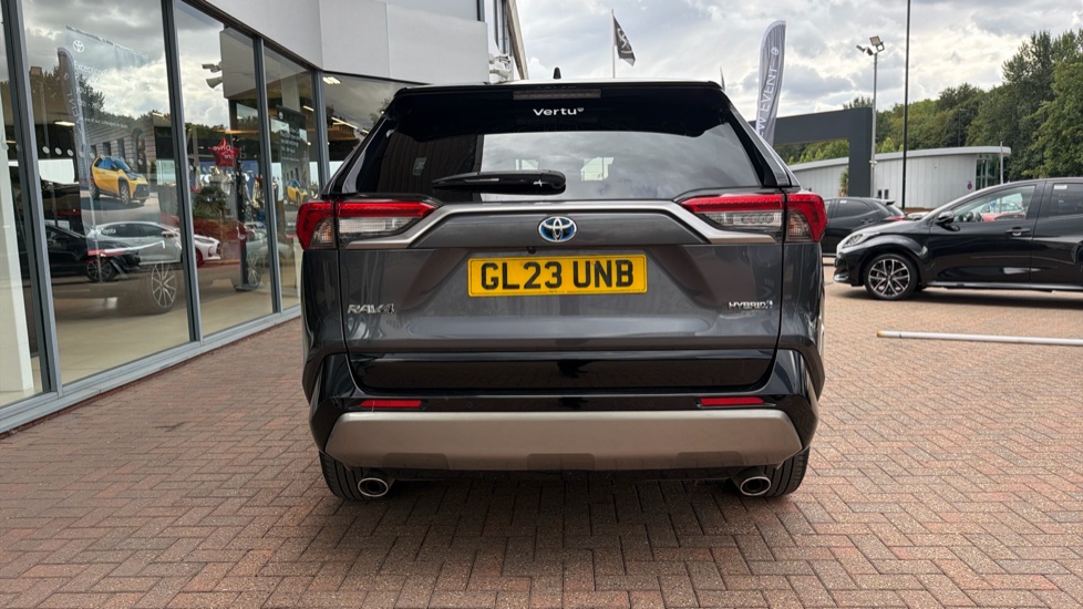 Toyota RAV4 2.5 VVT-i Hybrid Dynamic 5dr CVT 2WD Hybrid Estate - Image 26
