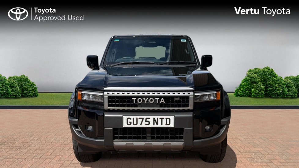 Toyota Land Cruiser Diesel 2.8D 205 Commercial Auto - Image 22