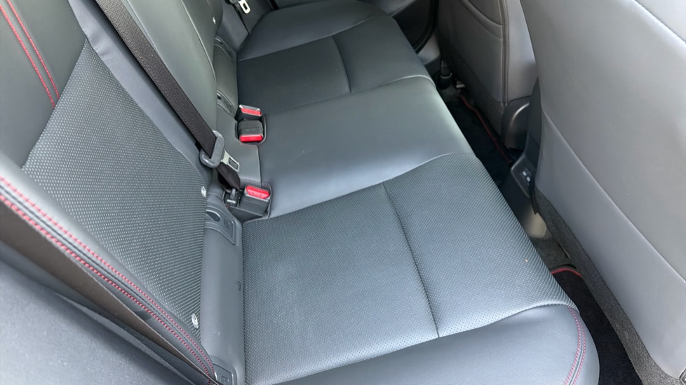 Lexus LBX 1.5 Premium Plus 5dr E-CVT Hybrid Hatchback - Image 17