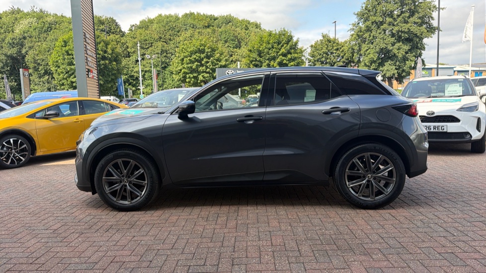Lexus LBX 1.5 Premium Plus 5dr E-CVT Hybrid Hatchback - Image 24