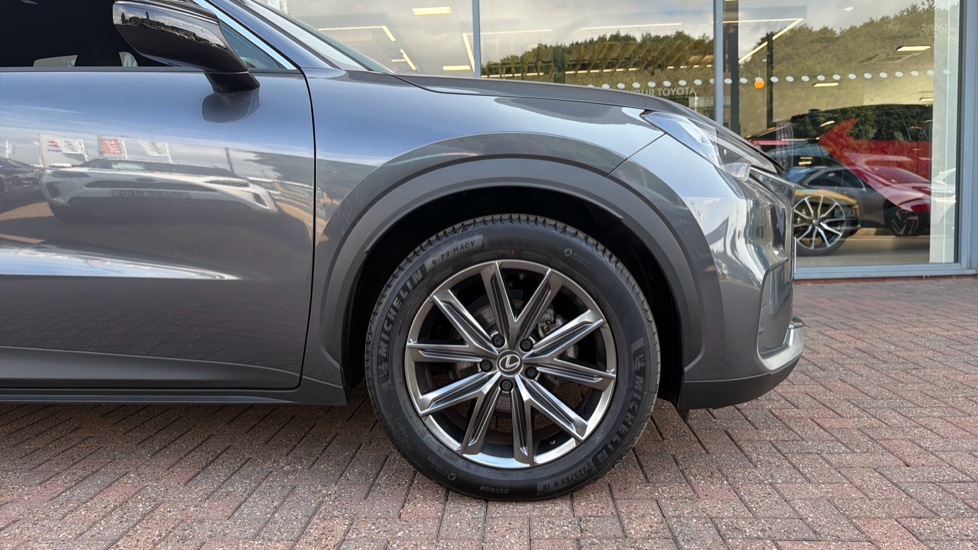 Lexus LBX 1.5 Premium Plus 5dr E-CVT Hybrid Hatchback - Image 25