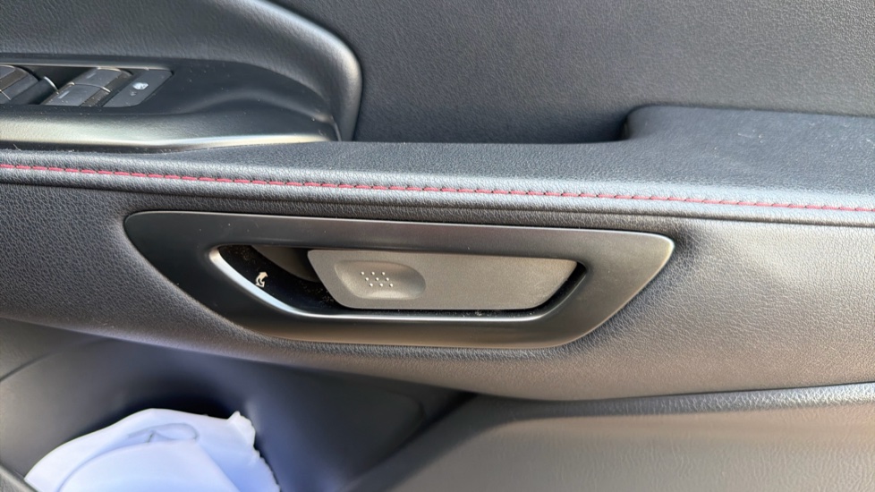 Lexus LBX 1.5 Premium Plus 5dr E-CVT Hybrid Hatchback - Image 36