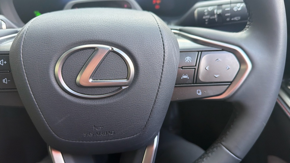 Lexus LBX 1.5 Premium Plus 5dr E-CVT Hybrid Hatchback - Image 38