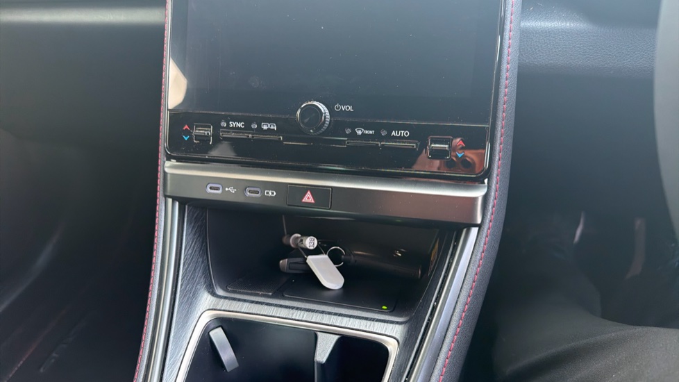 Lexus LBX 1.5 Premium Plus 5dr E-CVT Hybrid Hatchback - Image 39