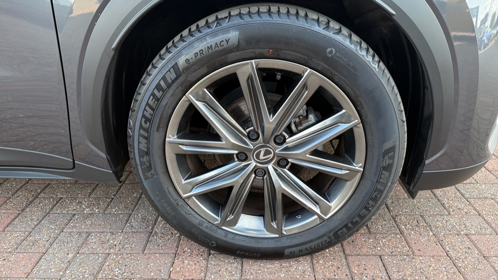 Lexus LBX 1.5 Premium Plus 5dr E-CVT Hybrid Hatchback - Image 41