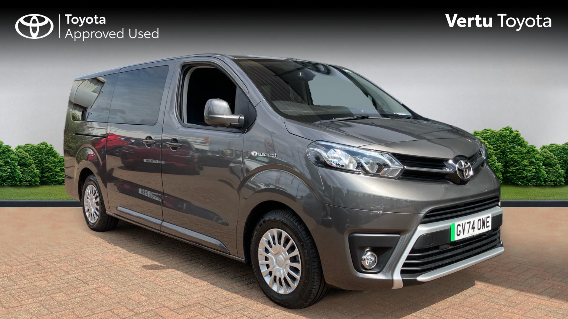 Toyota Proace Verso listing photo