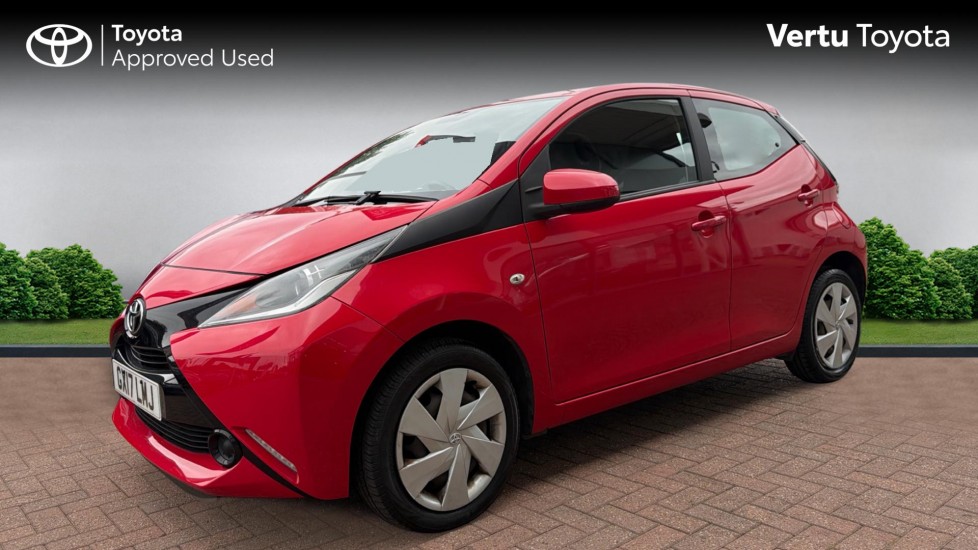 Toyota Aygo 1.0 VVT-i X-Play TSS 5dr Petrol Hatchback - Image 3