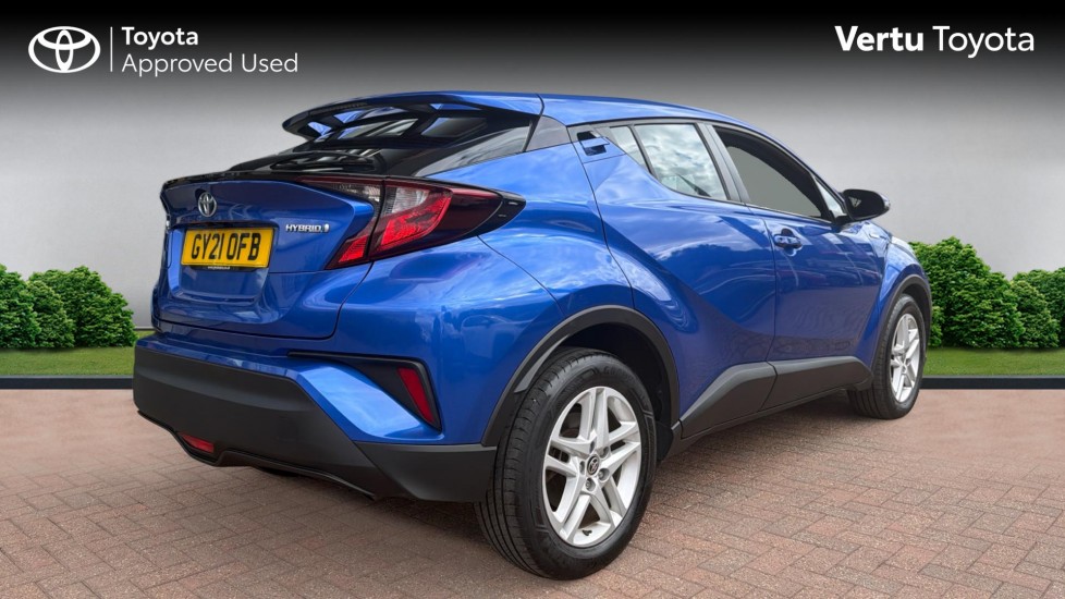 Toyota C-HR 1.8 Hybrid Icon 5dr CVT Hybrid Hatchback - Image 2