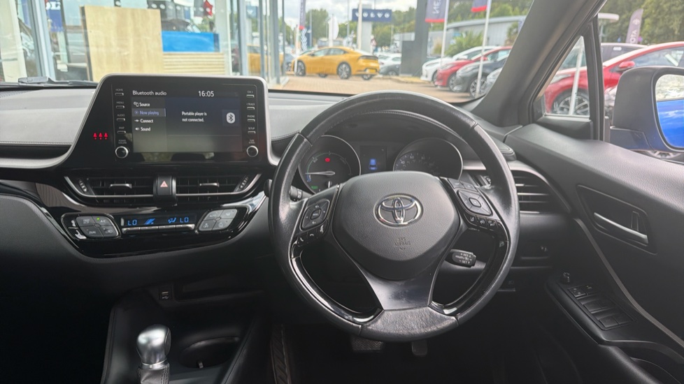 Toyota C-HR 1.8 Hybrid Icon 5dr CVT Hybrid Hatchback - Image 10
