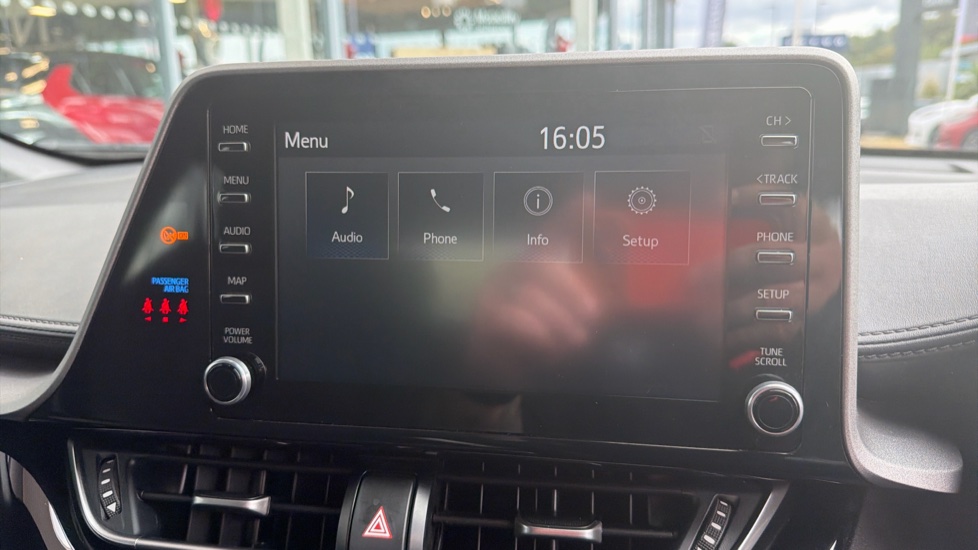 Toyota C-HR 1.8 Hybrid Icon 5dr CVT Hybrid Hatchback - Image 31