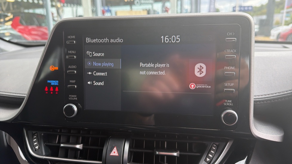 Toyota C-HR 1.8 Hybrid Icon 5dr CVT Hybrid Hatchback - Image 32