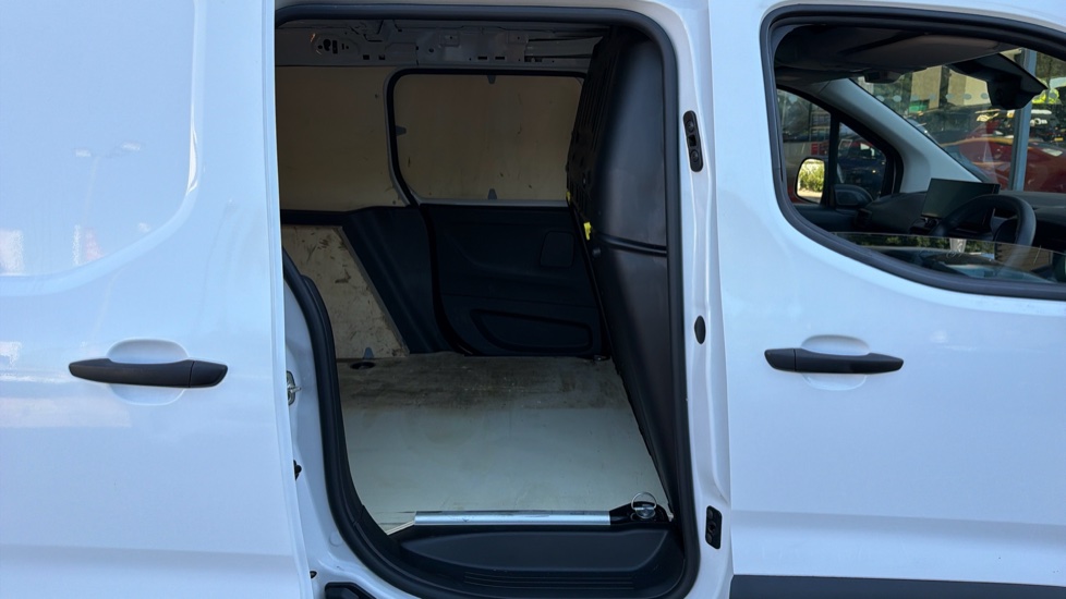 Toyota Proace City L1 Diesel 1.5D 100 Active Van - Image 8