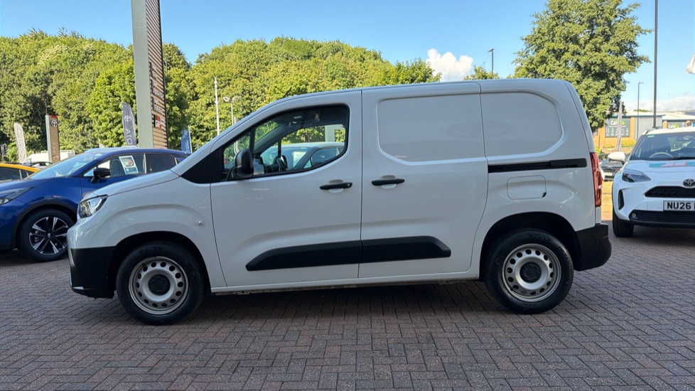 Toyota Proace City L1 Diesel 1.5D 100 Active Van - Image 24