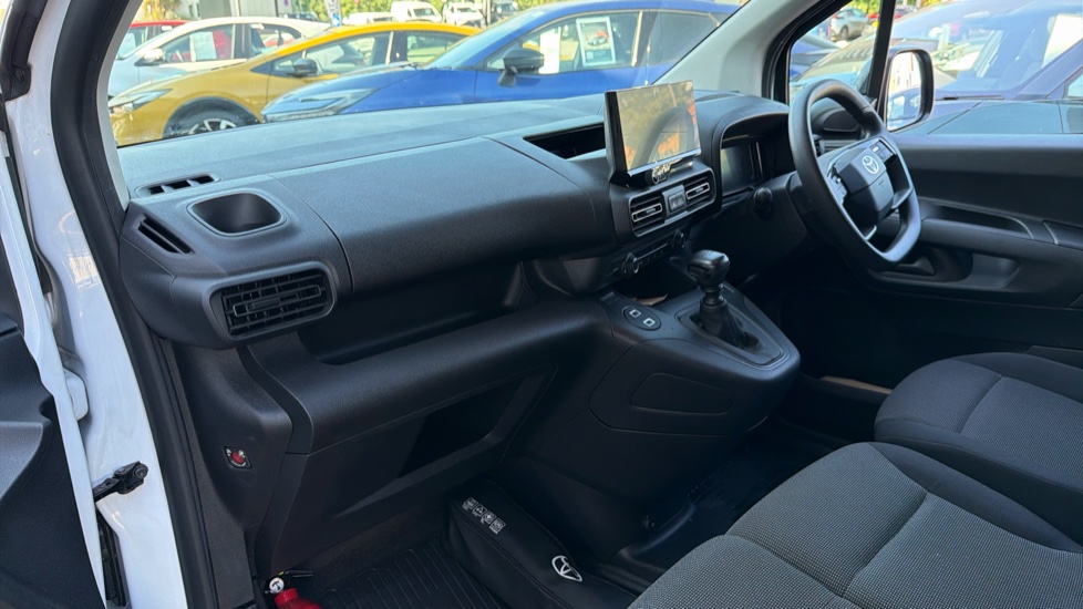 Toyota Proace City L1 Diesel 1.5D 100 Active Van - Image 40