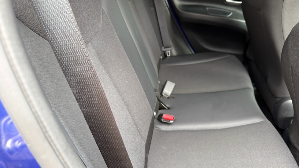 Toyota Aygo X 1.0 VVT-i Exclusive 5dr Petrol Hatchback - Image 14