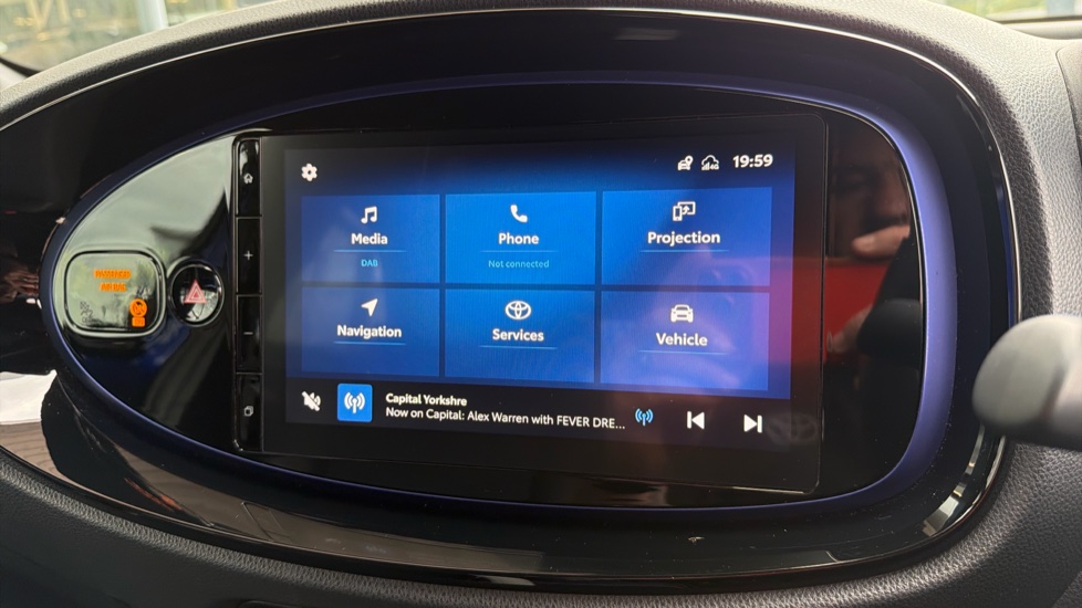 Toyota Aygo X 1.0 VVT-i Exclusive 5dr Petrol Hatchback - Image 31