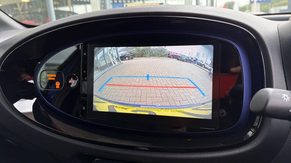 Toyota Aygo X 1.0 VVT-i Exclusive 5dr Petrol Hatchback - Image 33