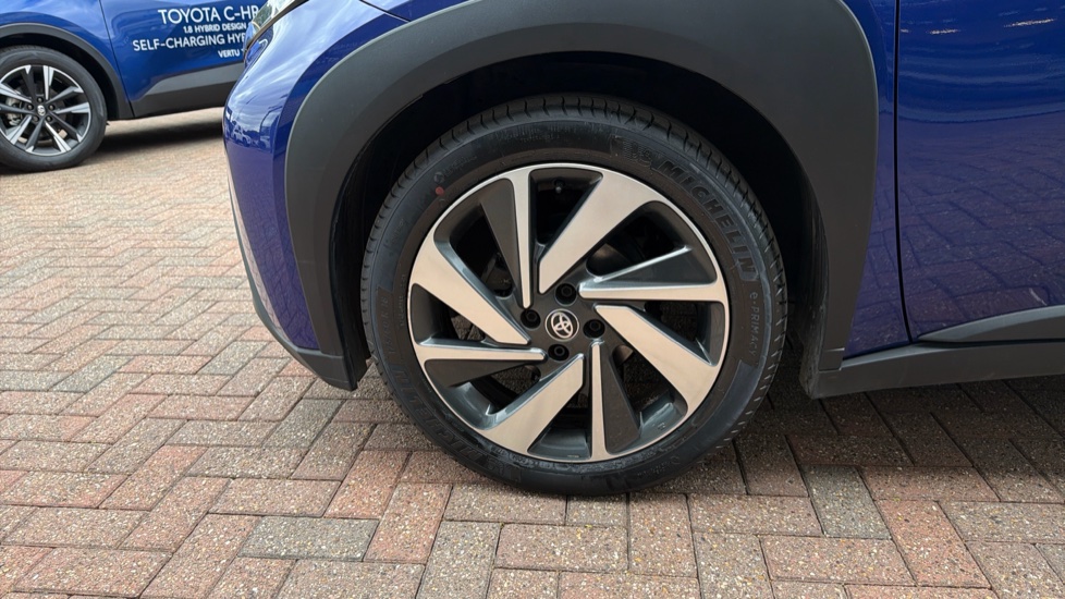 Toyota Aygo X 1.0 VVT-i Exclusive 5dr Petrol Hatchback - Image 42