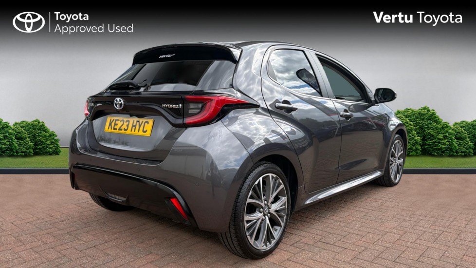Toyota Yaris 1.5 Hybrid Excel 5dr CVT Hybrid Hatchback - Image 2