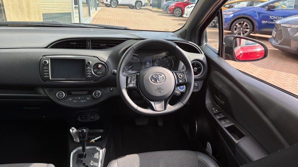Toyota Yaris 1.5 Hybrid Excel TSS 5dr CVT Hybrid Hatchback - Image 7