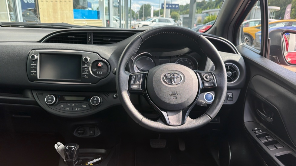 Toyota Yaris 1.5 Hybrid Excel TSS 5dr CVT Hybrid Hatchback - Image 10