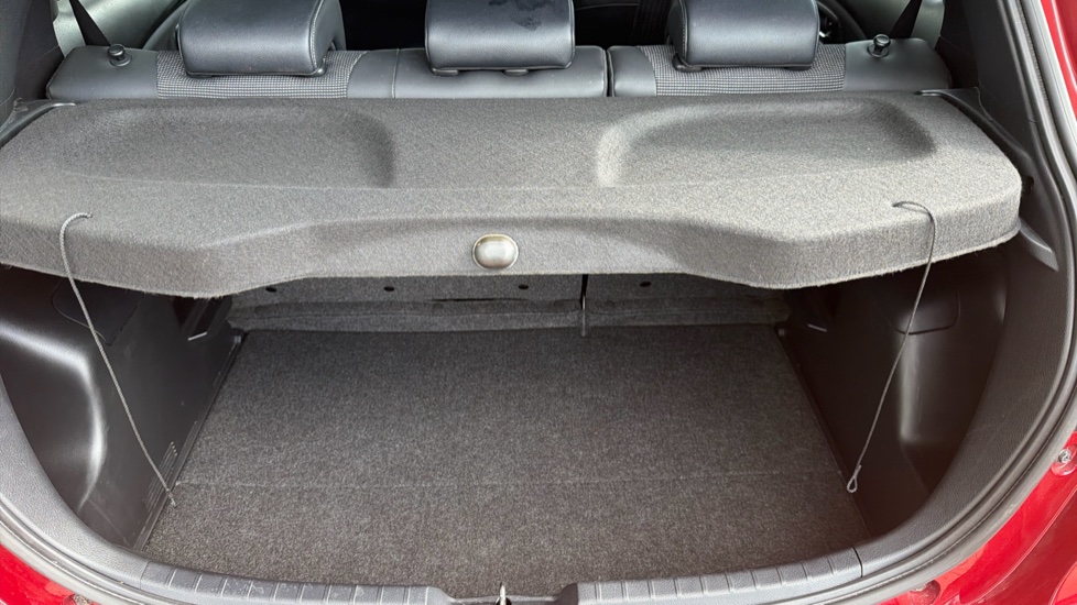 Toyota Yaris 1.5 Hybrid Excel TSS 5dr CVT Hybrid Hatchback - Image 13