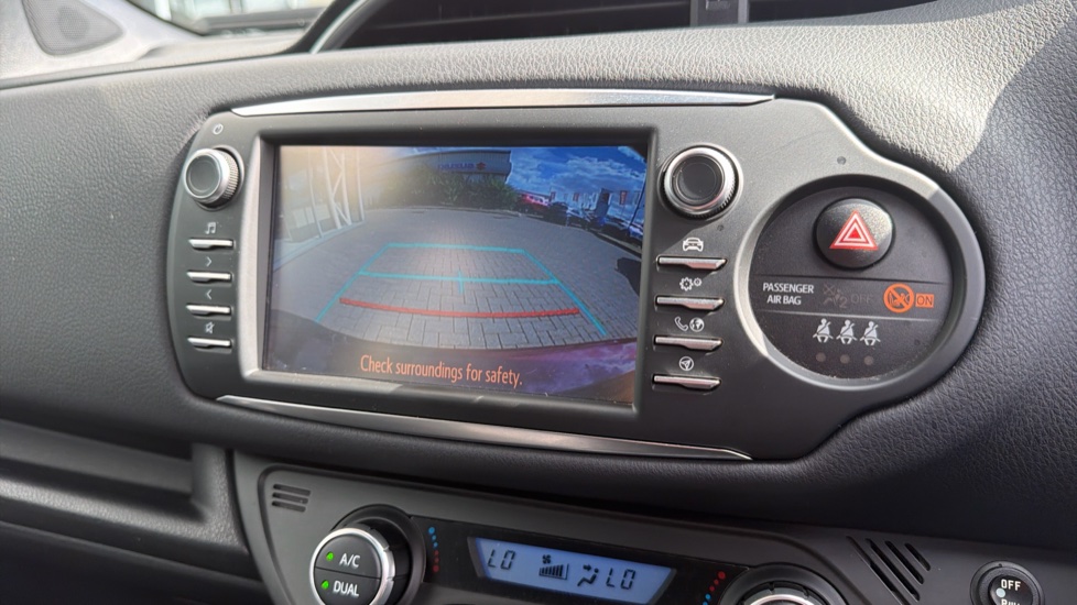 Toyota Yaris 1.5 Hybrid Excel TSS 5dr CVT Hybrid Hatchback - Image 33