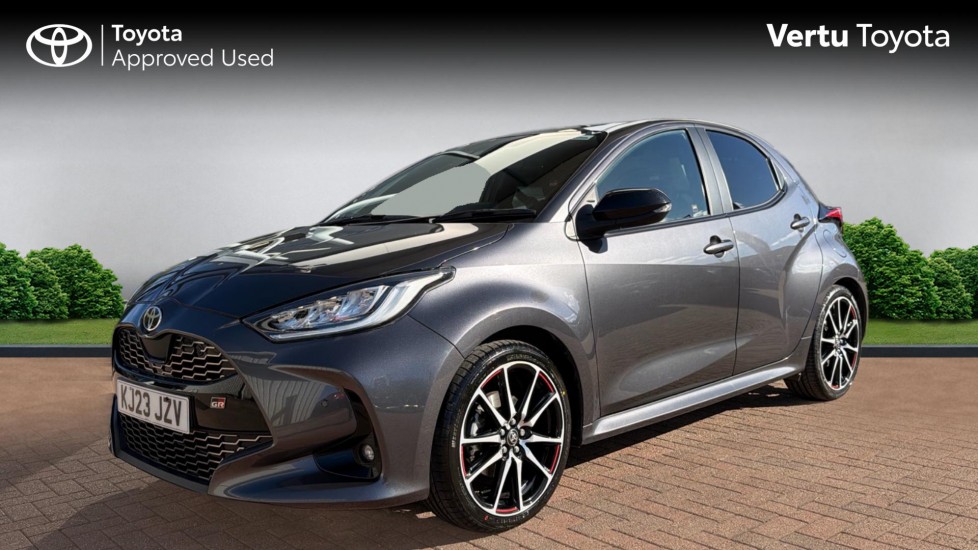 Toyota Yaris 1.5 Hybrid GR Sport 5dr CVT Hybrid Hatchback - Image 3