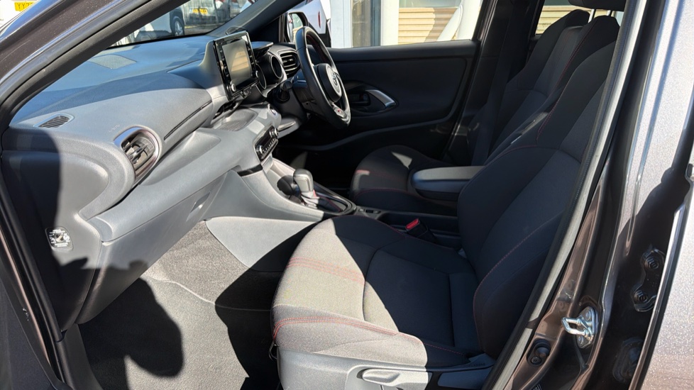Toyota Yaris 1.5 Hybrid GR Sport 5dr CVT Hybrid Hatchback - Image 5