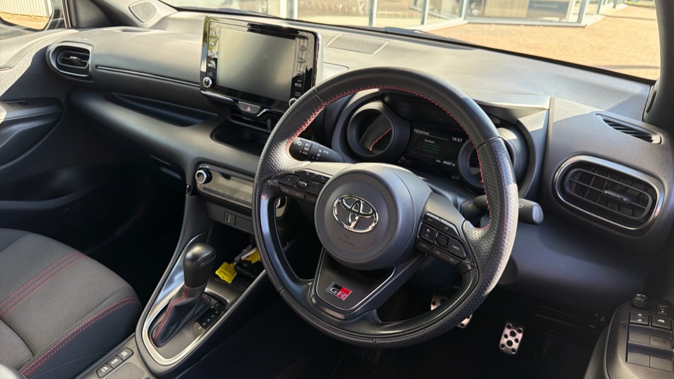 Toyota Yaris 1.5 Hybrid GR Sport 5dr CVT Hybrid Hatchback - Image 7