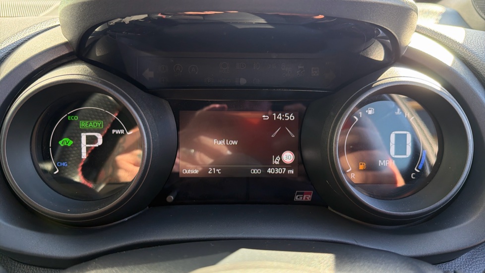 Toyota Yaris 1.5 Hybrid GR Sport 5dr CVT Hybrid Hatchback - Image 11