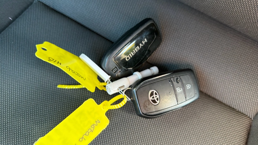 Toyota Yaris 1.5 Hybrid GR Sport 5dr CVT Hybrid Hatchback - Image 28