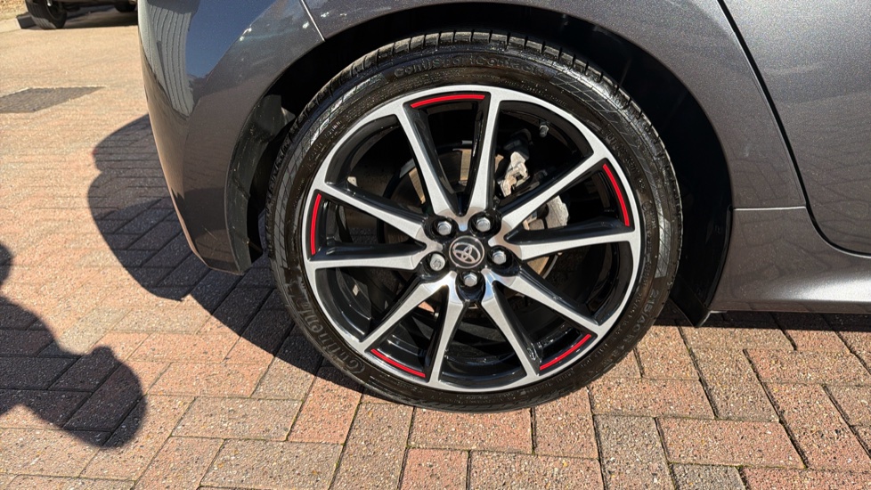 Toyota Yaris 1.5 Hybrid GR Sport 5dr CVT Hybrid Hatchback - Image 41