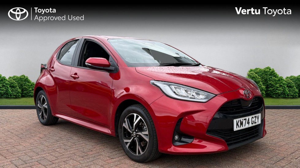 Toyota Yaris 1.5 Hybrid Design 5dr CVT Hybrid Hatchback - Image 1