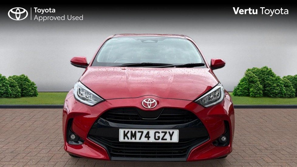Toyota Yaris 1.5 Hybrid Design 5dr CVT Hybrid Hatchback - Image 22