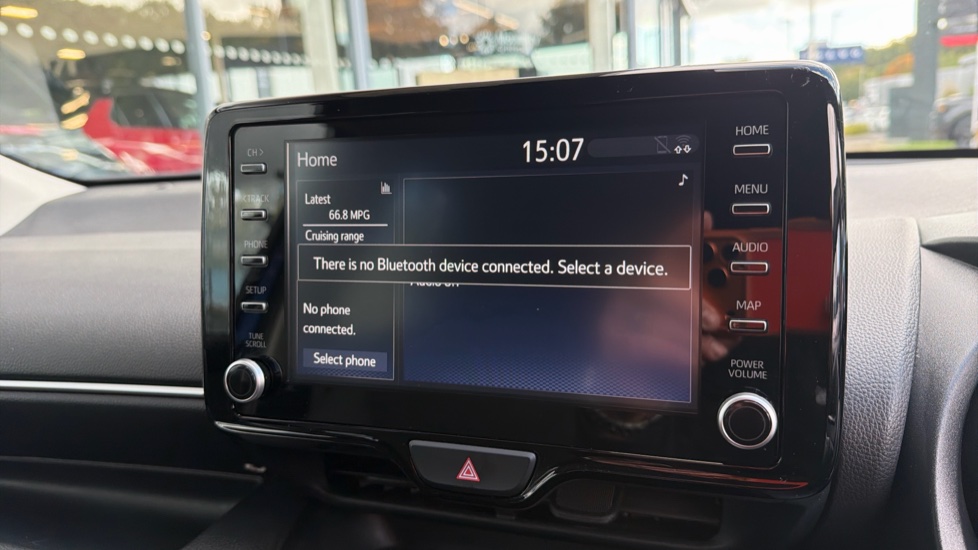 Toyota Yaris 1.5 Hybrid Design 5dr CVT Hybrid Hatchback - Image 29