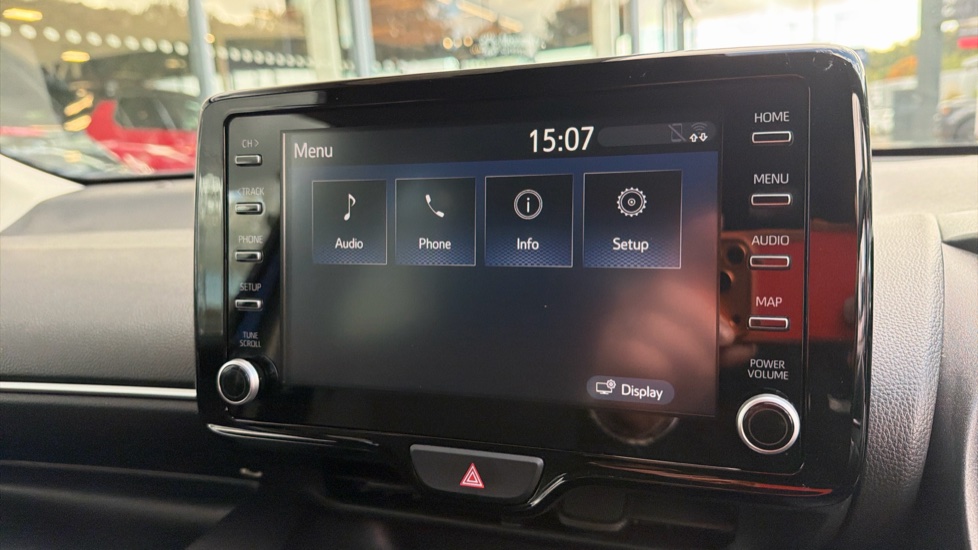Toyota Yaris 1.5 Hybrid Design 5dr CVT Hybrid Hatchback - Image 31