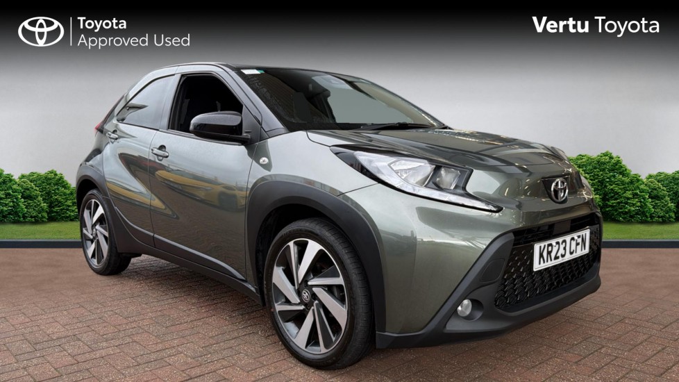 Toyota Aygo X 1.0 VVT-i Edge 5dr Auto Petrol Hatchback - Image 1