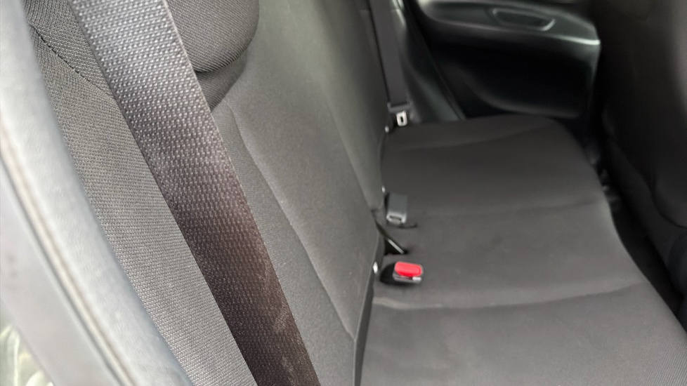 Toyota Aygo X 1.0 VVT-i Edge 5dr Auto Petrol Hatchback - Image 14