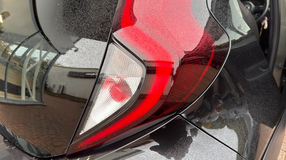 Toyota Aygo X 1.0 VVT-i Edge 5dr Auto Petrol Hatchback - Image 21