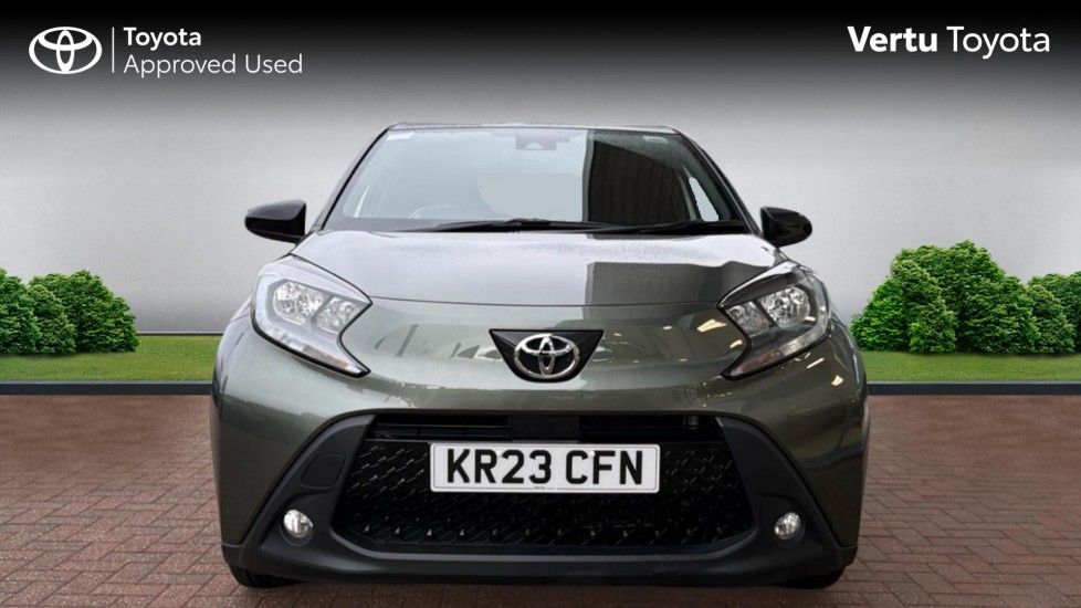 Toyota Aygo X 1.0 VVT-i Edge 5dr Auto Petrol Hatchback - Image 22
