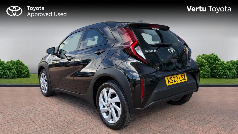 Toyota Aygo X 1.0 VVT-i Pure 5dr Auto Petrol Hatchback - Image 4