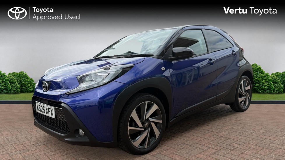 Toyota Aygo X 1.0 VVT-i Edge 5dr Auto Petrol Hatchback - Image 3