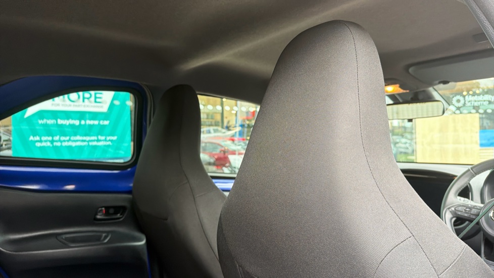 Toyota Aygo X 1.0 VVT-i Edge 5dr Auto Petrol Hatchback - Image 19