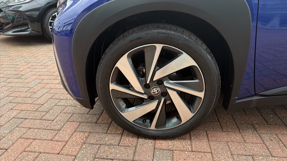 Toyota Aygo X 1.0 VVT-i Edge 5dr Auto Petrol Hatchback - Image 42