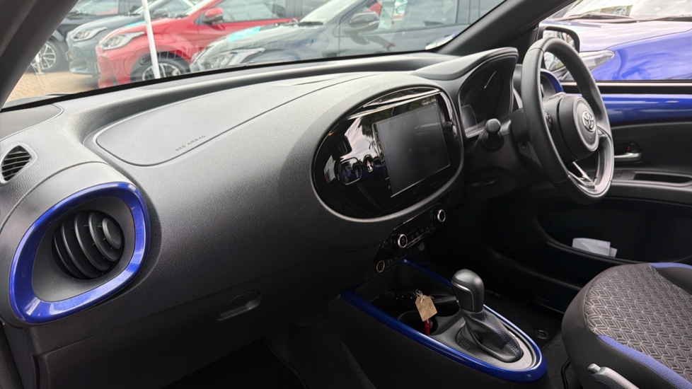 Toyota Aygo X 1.0 VVT-i Edge 5dr Auto Petrol Hatchback - Image 44