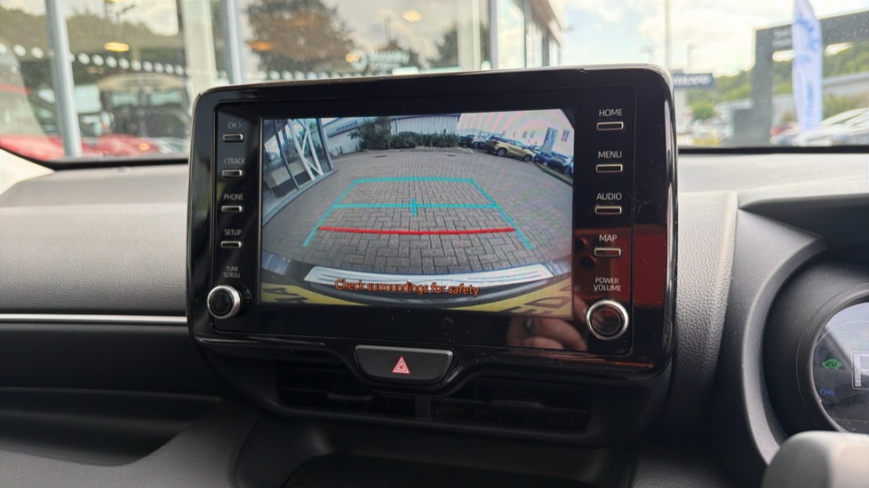 Toyota Yaris 1.5 Hybrid Design 5dr CVT Hybrid Hatchback - Image 33