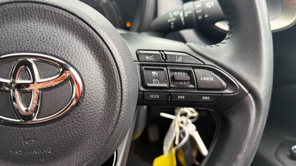 Toyota Aygo X 1.0 VVT-i Edge 5dr Auto Petrol Hatchback - Image 37