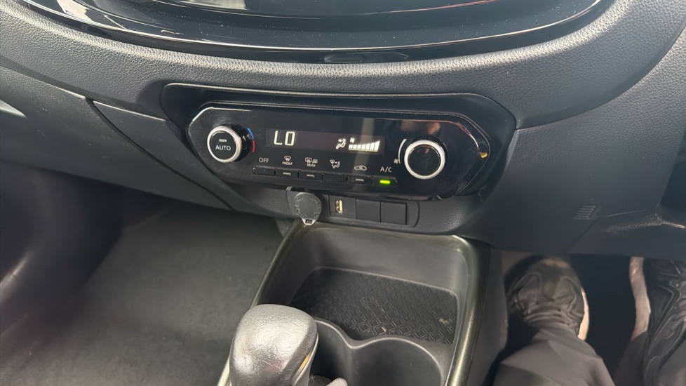 Toyota Aygo X 1.0 VVT-i Edge 5dr Auto Petrol Hatchback - Image 38