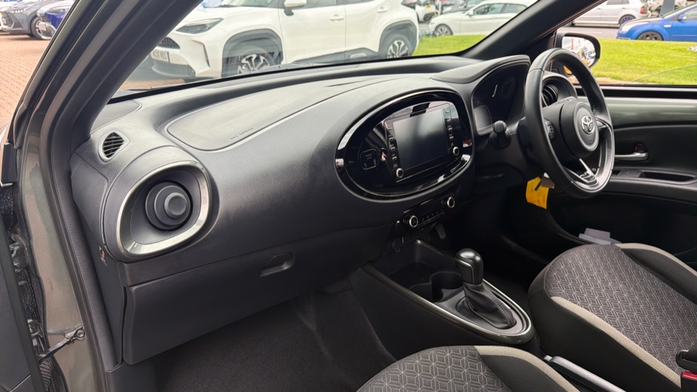 Toyota Aygo X 1.0 VVT-i Edge 5dr Auto Petrol Hatchback - Image 44